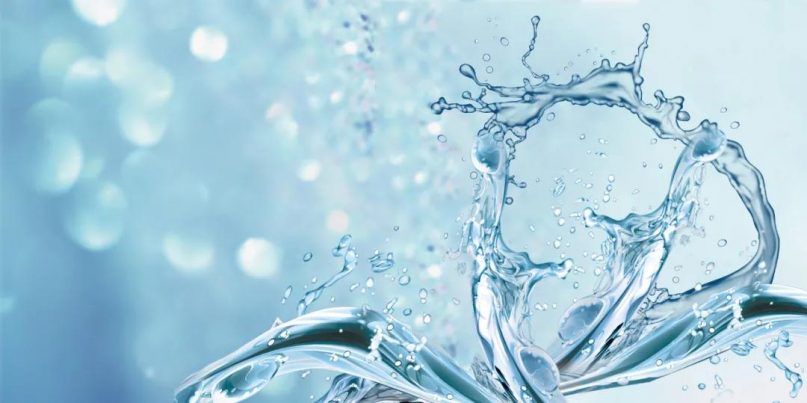 Hyaluronic Acid vs. Ceramides: How to Choose